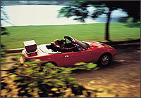 Stainless steel boot racks of the highest quality, suitable for the majority of convertibles, coupes and saloons